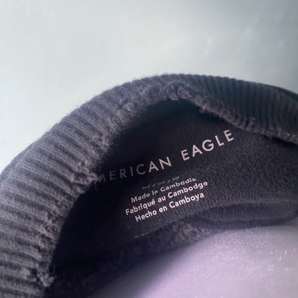 American Eagle Outfitters - Picture 2 of 2